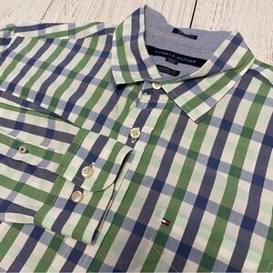 Tommy Hilfiger Men's Green and Blue Plaid Shirt classic fit Medium
